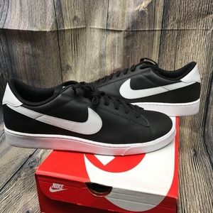 Nike leather tennis classic sneaker shoes